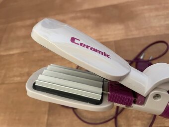 Žehlička a krepovačka na vlasy BABYLISS Ceramic - 3