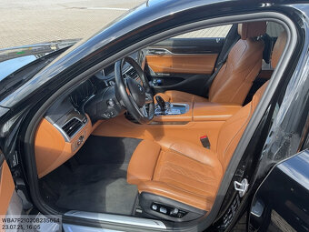 BMW 750Li xDrive G12 - 3