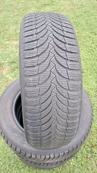 Nexen 195/60/15 - 3