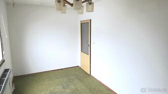 Prodej rodinného domu 4+1 v obci Rousměrov, okr. Žďár nad Sá - 3