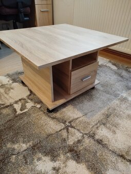 Prodám dva stoly - 3