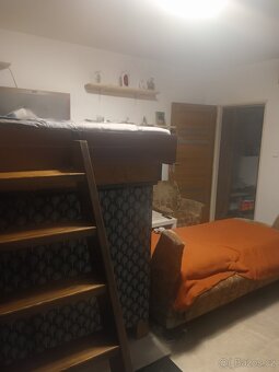 Patrová postel + sedací souprava - 3