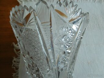 broušené vázy - 3