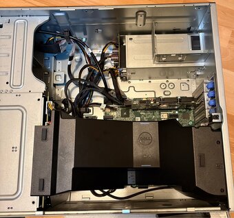 Dell PowerEdge R730 server - 3