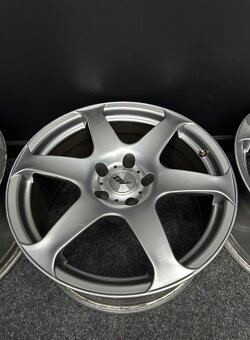 Alu AEZ 5x120 18” 8.5j et15 - 3