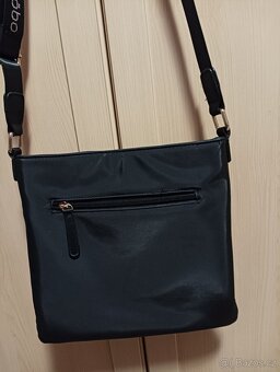 Dámská crossbody kabelka - 3