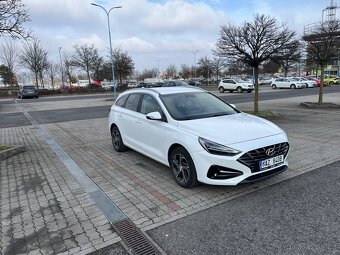 Hyundai i30, 1.6 CRDi Automat - 3