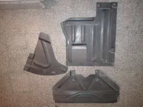 Ochranné kryty motoru BMW e90 - 3