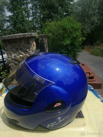 Vyklápěcí helma - 3