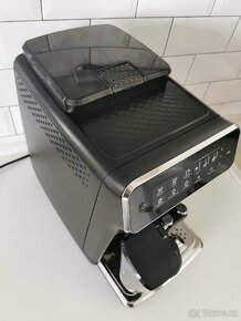 Philips EP3241/40 LatteGo plně automatický kávovar - 3