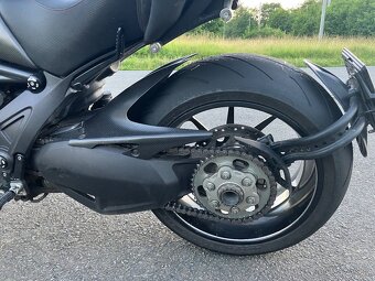 Ducati Diavel Carbon - 3