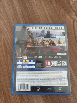 Hra na PS4 - 3