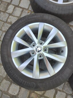 Prodám orig alu 16 škoda Octavia 3 5x112 ET 46 letní pneu - 3
