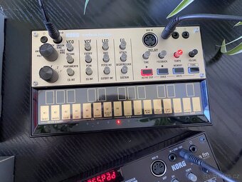 Korg Volca Keys, FM, NTS-1, PO-128 Mega Man - 3