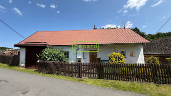 Prodej chalupy 2+1 85m2 s pozemkem 462m2 v malebné obci Hrab - 3