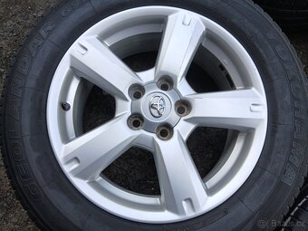 Prodám sadu ALU kol Toyota 225/65R17 letní - 3