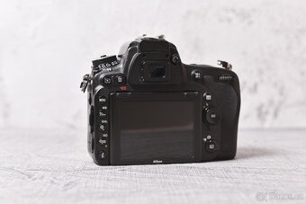 Nikon D750 - super stav - 3