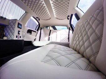 Lincoln Town Car Excalibur - 3