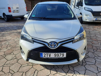 Toyota yaris 1,5 hybrid 9/2014 lift naj 127 tis km - 3