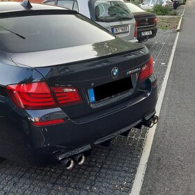 Difuzor M5 look na BMW 5 - F10/F11 - černý lesk - 3