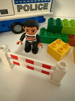 LEGO® DUPLO® 5680 Policejní dodávka - 3