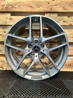 Mercedes Benz GLA - 4x orig. ALU AMG 5x112 R19 - 3