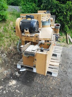 Čtyřstranná frézka SCM - 3