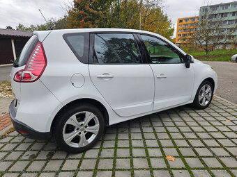 Renault Scenic 1.9 Dci 96Kw r.v. 2011 - 3