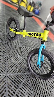 Odrážedlo TOOTOO - 3