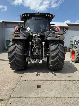 Traktor CLAAS AXION 830 CMATIC - 3