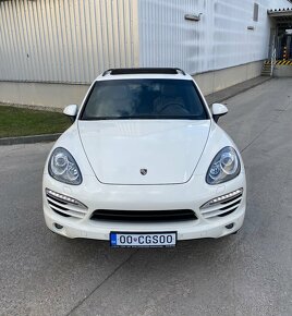 Porsche Cayenne 3.0tdi 176kw BLACK & WHITE - 3