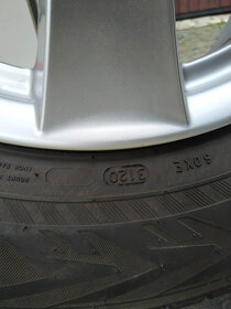 Zimní pneu Nokian Tyres 215/70+disky - 3