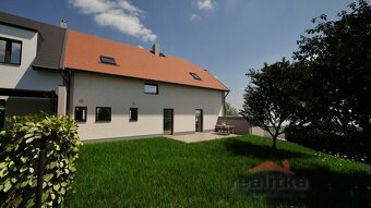 Rodinný dům s byty 6+kk a 1+kk na ul. Osvoboditelů ve Velké - 3