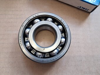 ložiska SKF 63/28 - 3