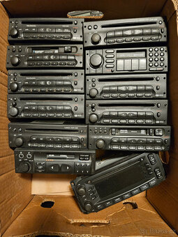 Sbírka Blaupunkt, Grundig Becker Mercedes autorádia - 3