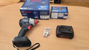 Rázový utahovák Bosch GDX 18V-285 + 4Ah aku - 3