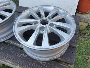 15" ALU Hyundai I3 - 3