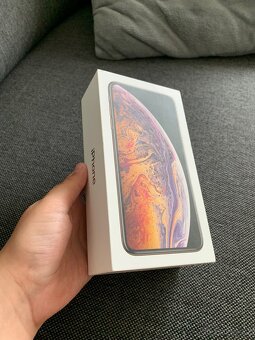 iPhone XS Max 256gb Zlatá - 3