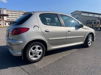 Peugeot 206 1.4 55kW 96000 km - 3