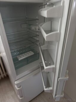 Kombinovaná lednice Liebherr Comfort – výborný stav - 3
