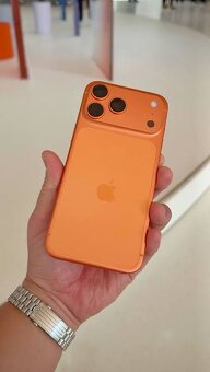 Koupím Iphone 17 Pro - 3
