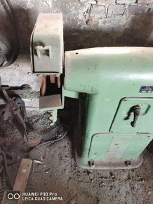 Strojni pila dvoukotoučová bruska - 3