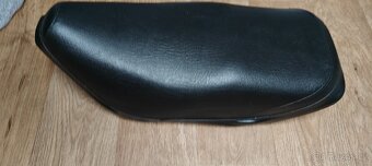 Manet Korado dlouhé sedlo - 3