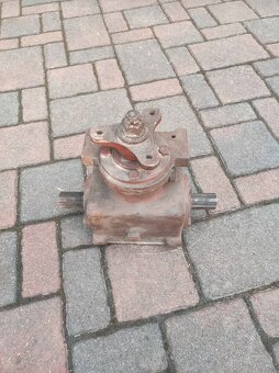 Litinová převodovka - 3