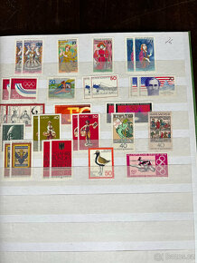 Sbírka poštovních známek - 12 alb - 3