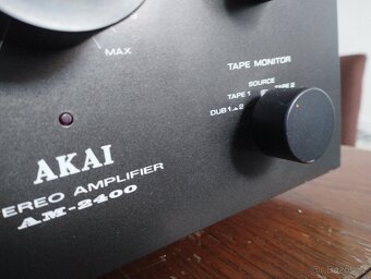 Akai AM - 2400 - 3
