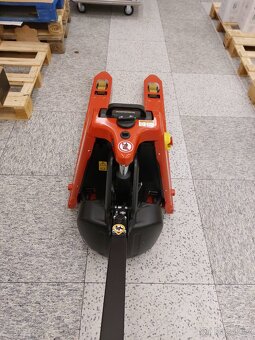 PRODÁM ELEKTRICKÝ PALETOVÝ VOZÍK - 3