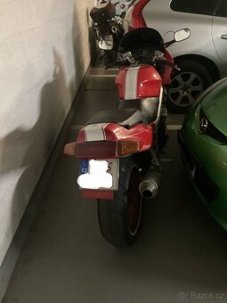 Honda VFR750 - 3