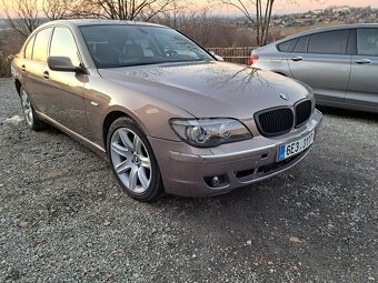 Bmw 745d max vybava lechce nabourane poizdne - 3