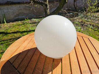 prodám skleněnou kouli/opál kolemdokola průměr/62cm za 100kč - 3